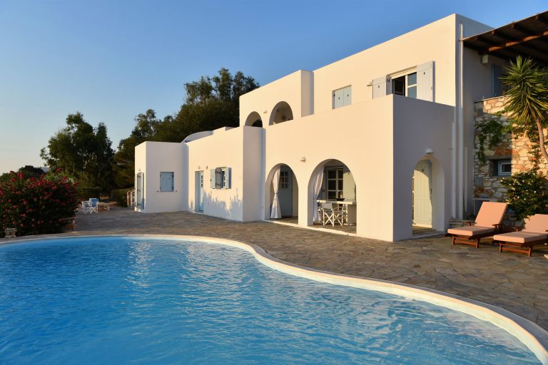 Prestige Properties in Greece